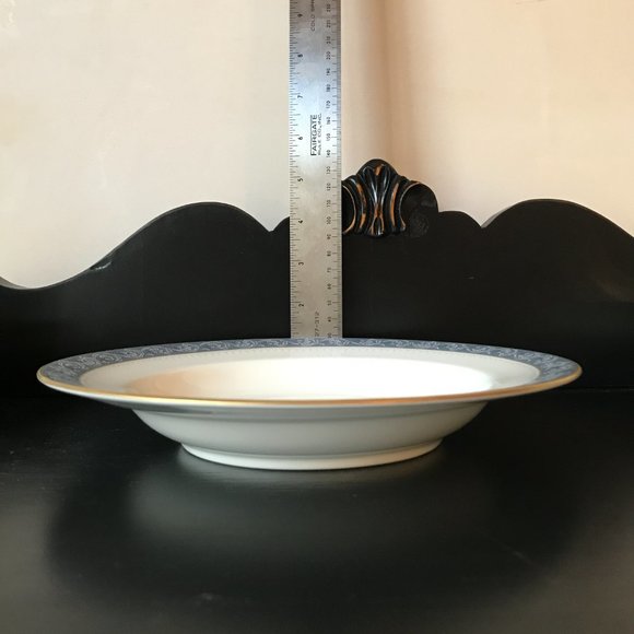 Set of China-blue white gold-Mikasa Chaucer Dinnerware Bone China(60 pc) - Picture 9 of 13